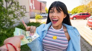 Public Agent – Cute Colombian Outdoor Sex