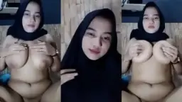 Jilbab Tobrut Cantik Bikin Sange