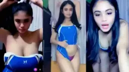 Kylie Baju Biru Toket Gede