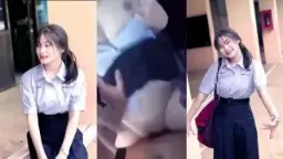 Siswi SMP Cantik Dientot Guru di Mobil